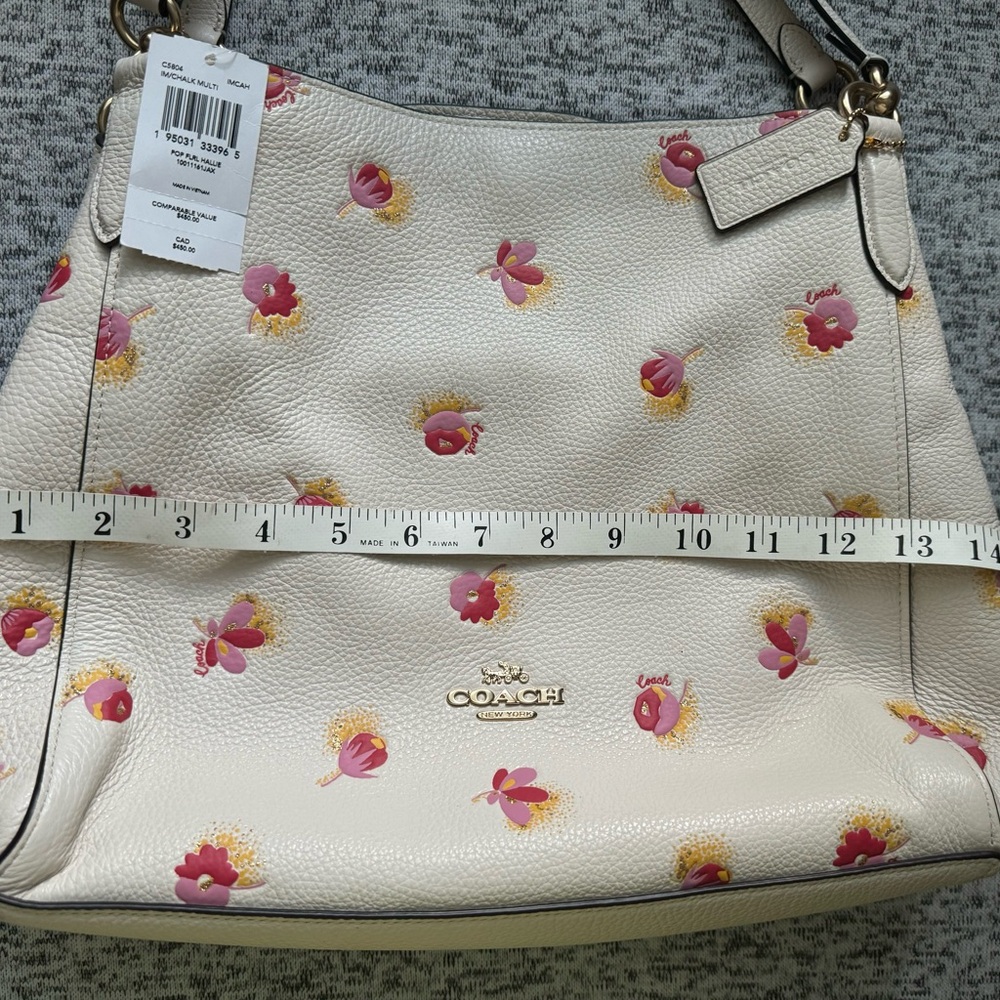 Coach Pop Floral Hallie C5804 shoulder bag. NWT